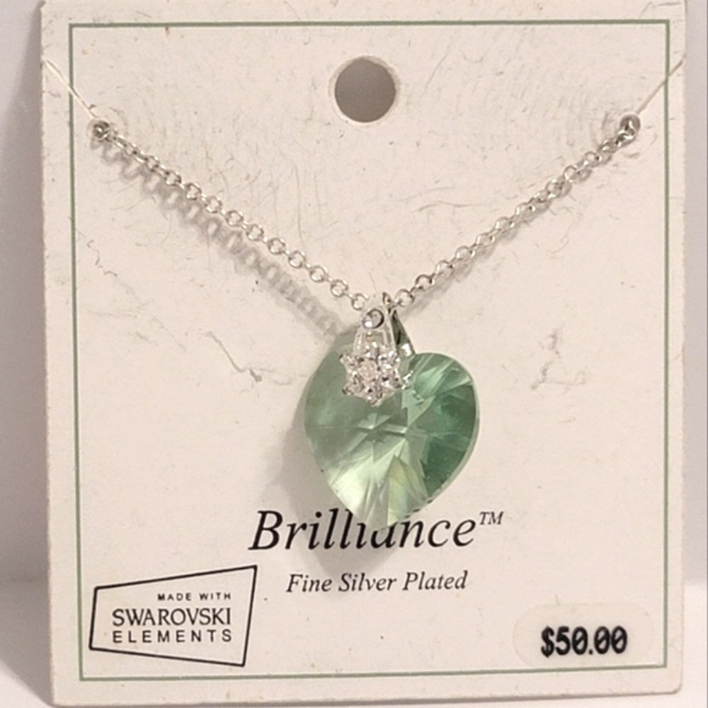 Brilliance Fine Silver Plated Jewelry Small Green Swarovski Crystal Heart Charm - Picture 4 of 9